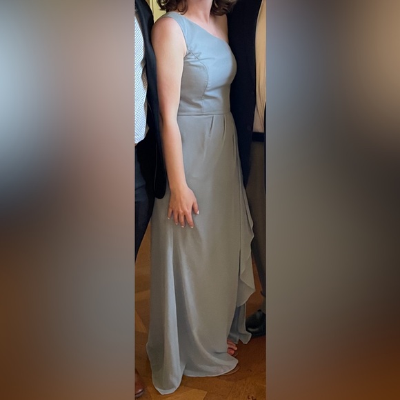 David’s Bridal Dusty Blue Chiffon One Shoulder Bridesmaid Dress Size 4 - Picture 4 of 6